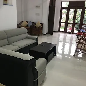 Accommodatie bij particulieren Bosadi, Katunayaka